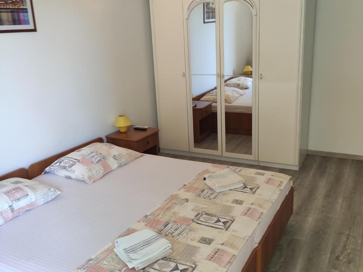Apartments Ivo Makarska Luaran gambar